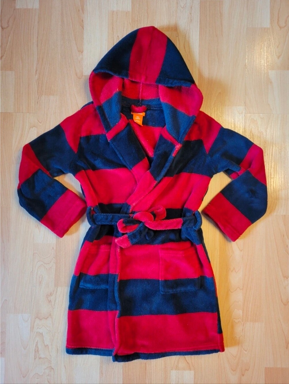BUNDLE & SAVE Joe Fresh fleece robe